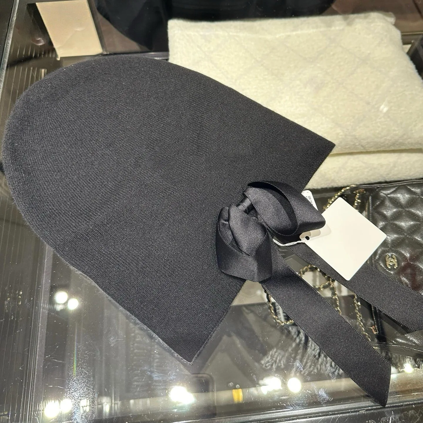 Головные Уборы Chanel 18347796
