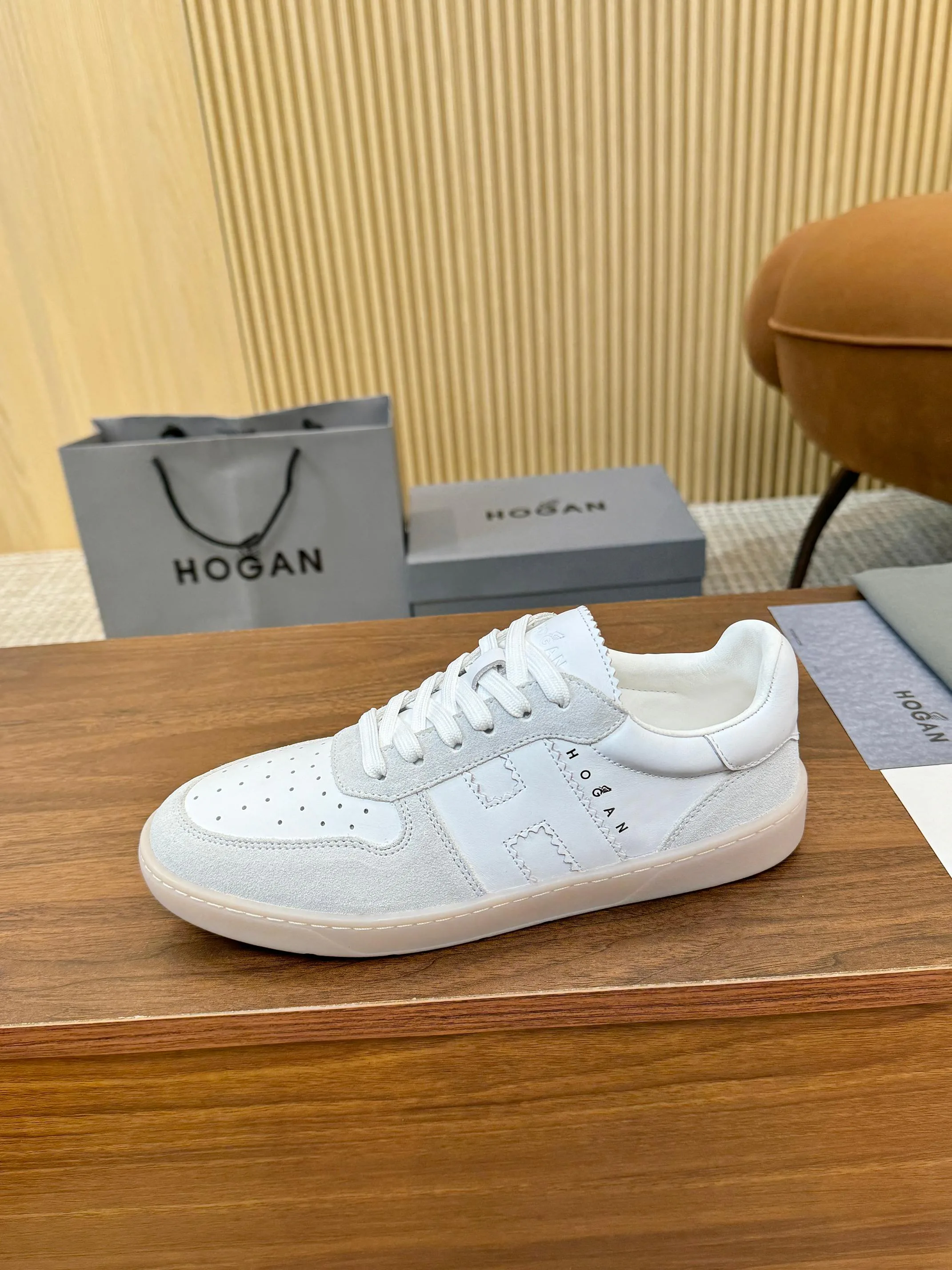 Кроссовки Женские Hogan 12783903