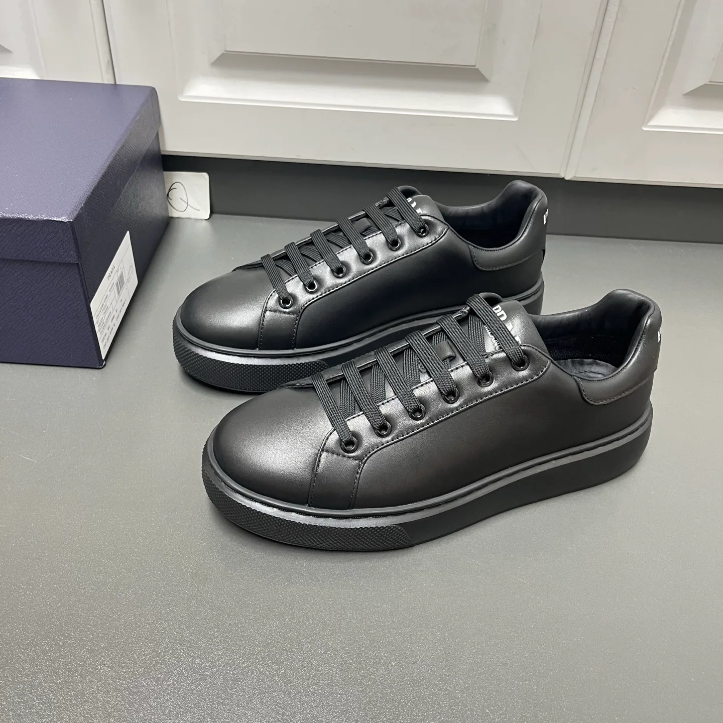 Кроссовки Мужские Prada 17457812