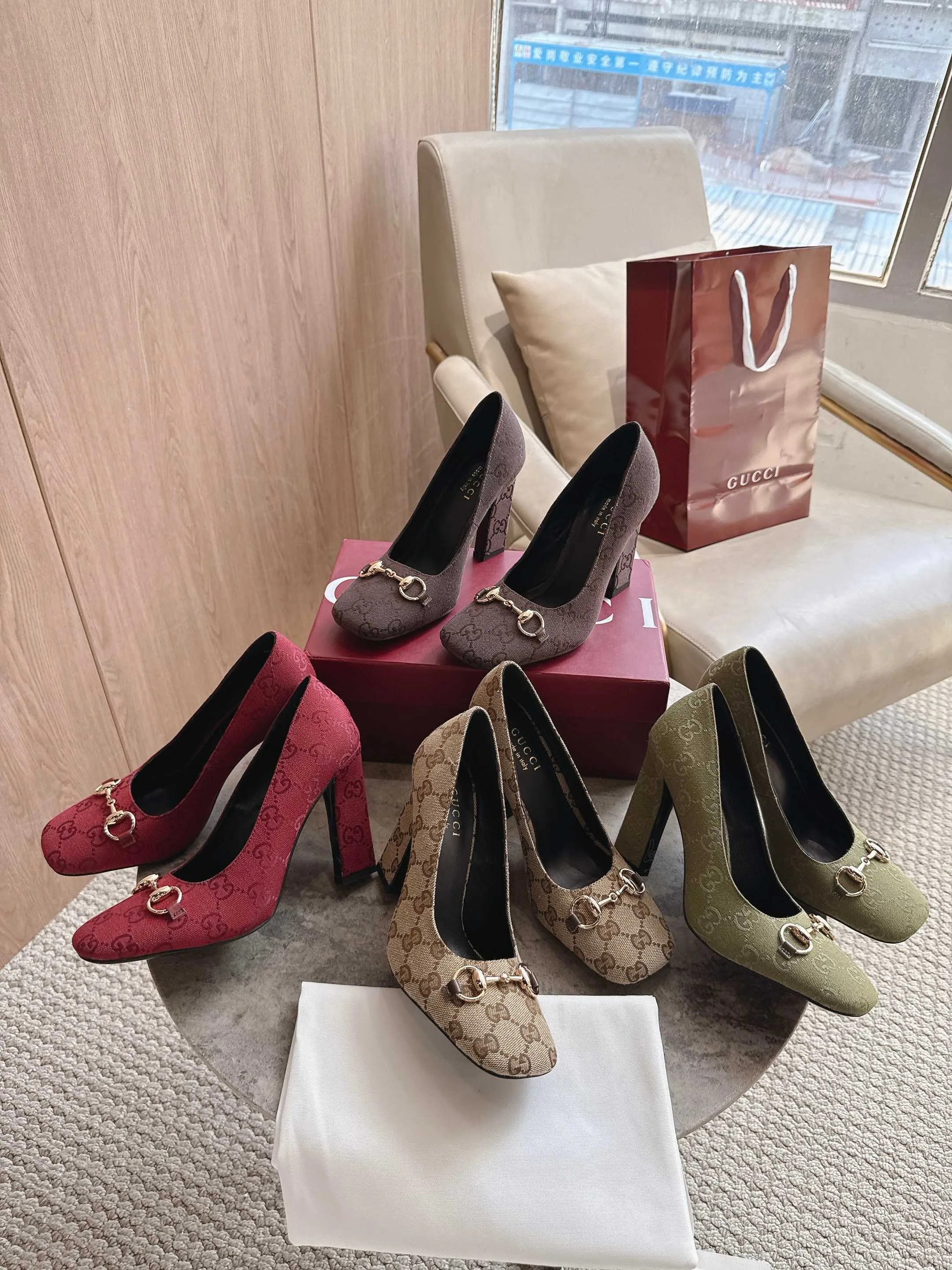 Туфли Женские Gucci 11953594