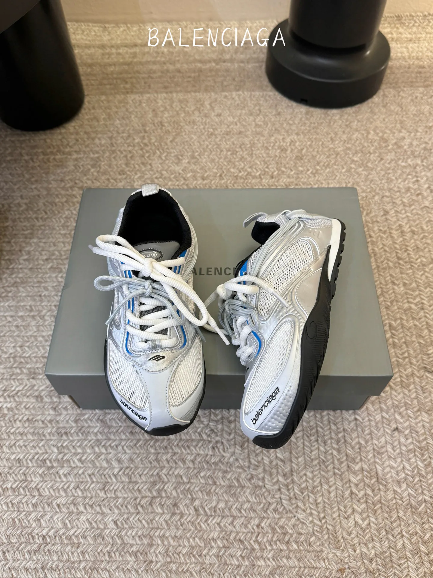 Кроссовки Женские Balenciaga 11695961