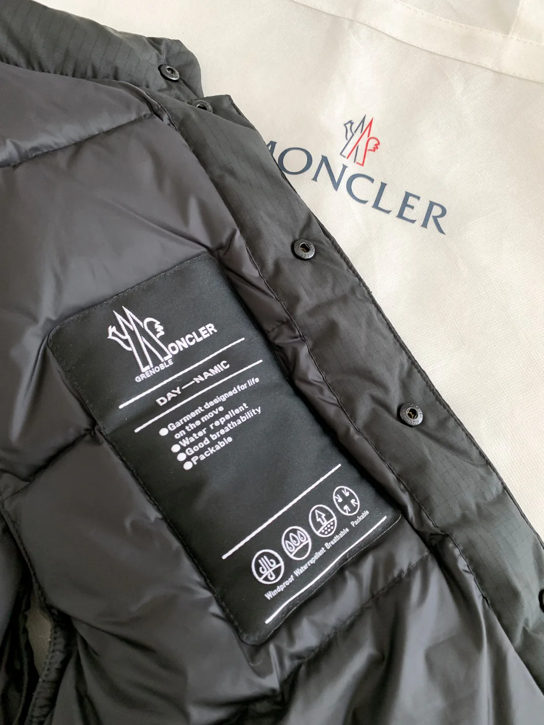 Жилеты Мужские Moncler 512340