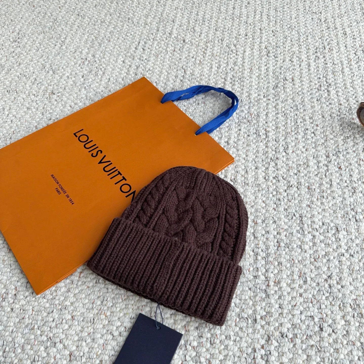 Головные Уборы Louis Vuitton 18450105