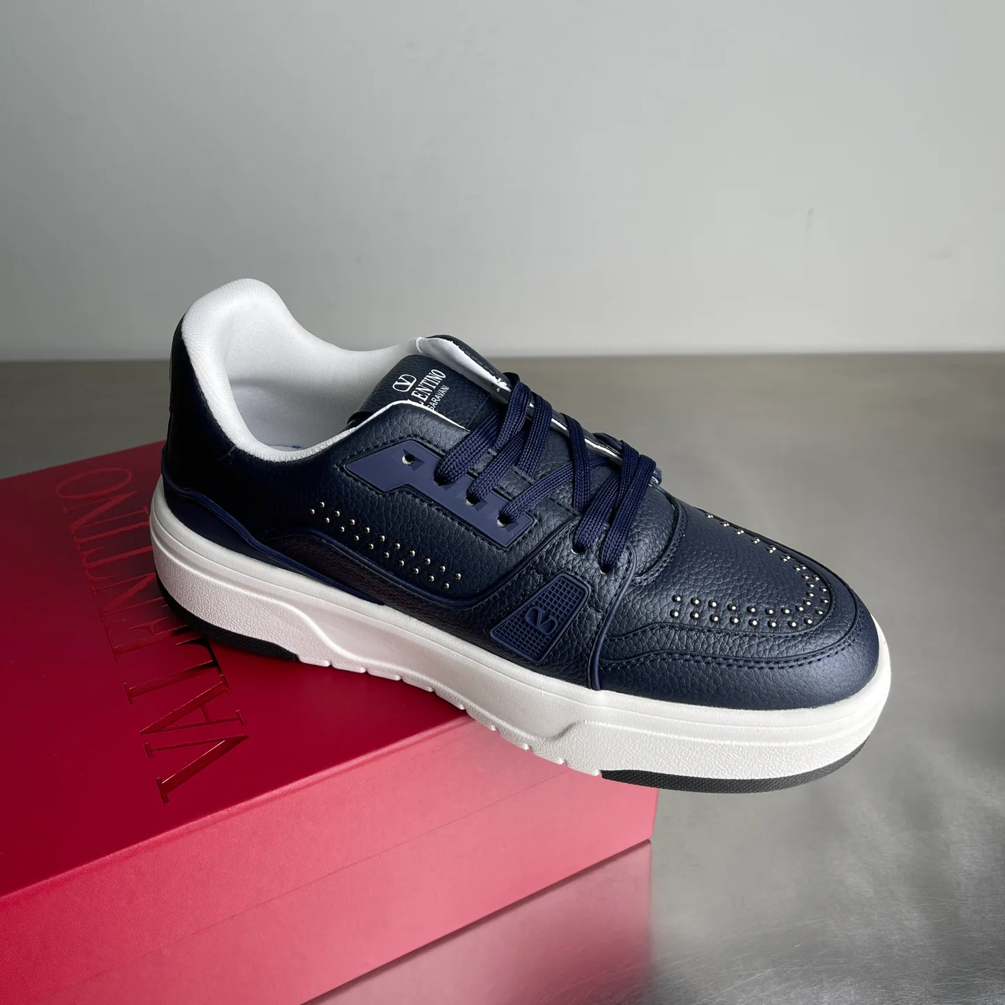 Кроссовки Женские Valentino 11576041