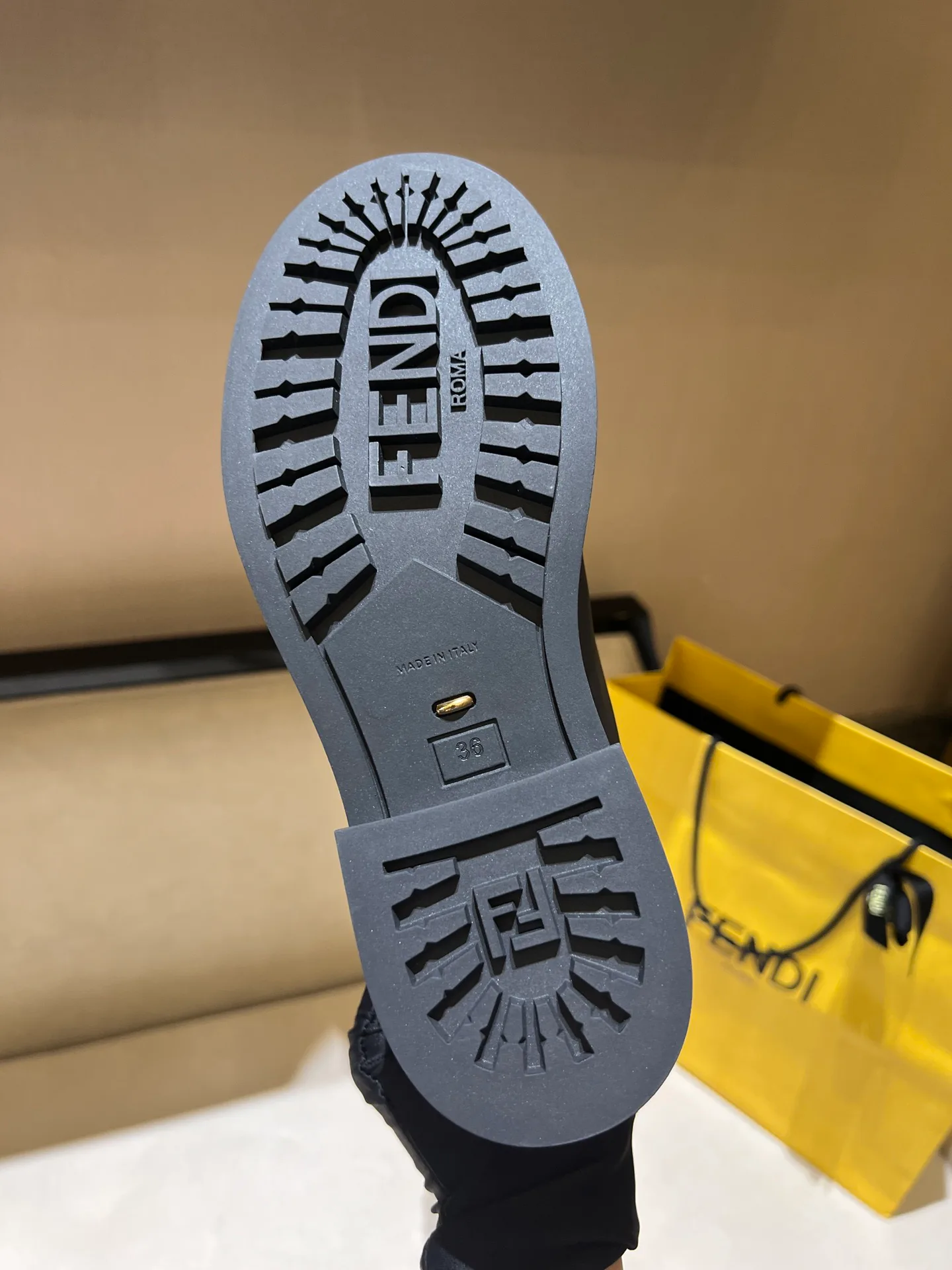 Сапоги Женские Fendi 97210