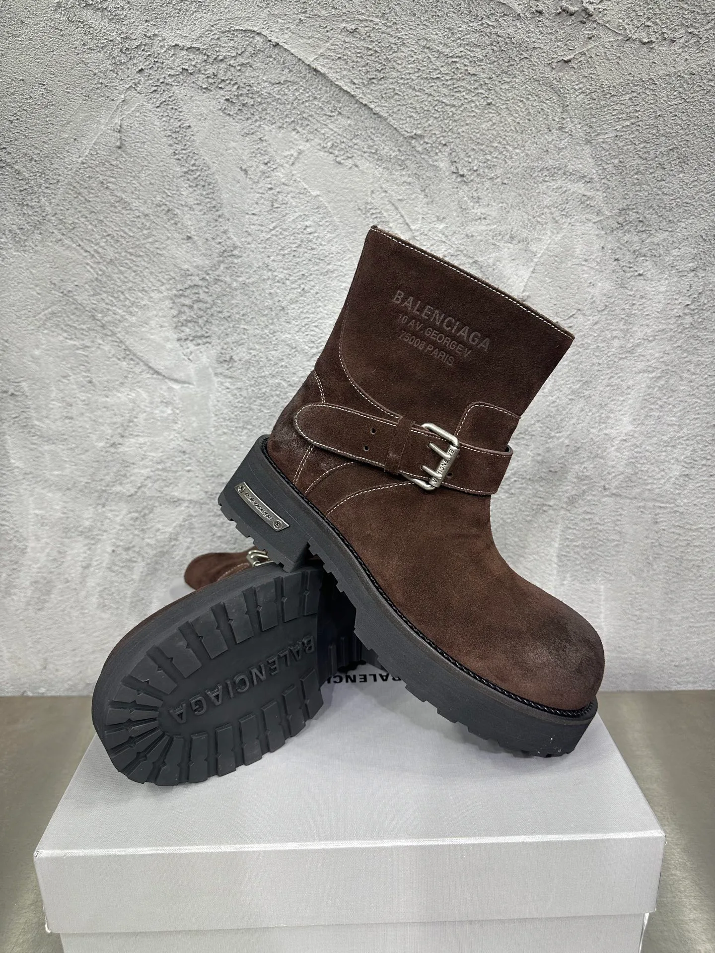 Ботинки Мужские Balenciaga 19688076