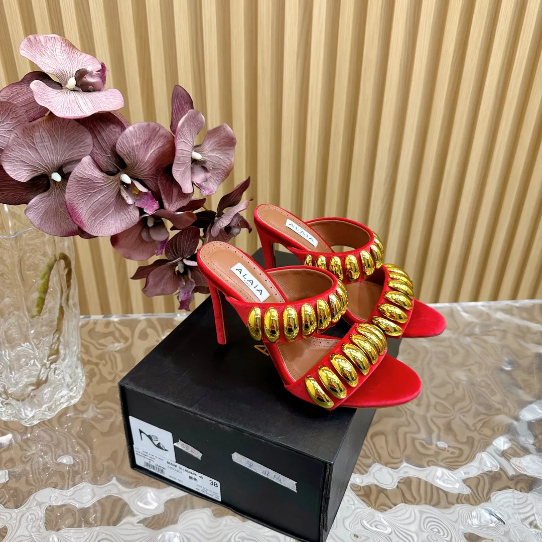 Босоножки Женские Alaia 2026