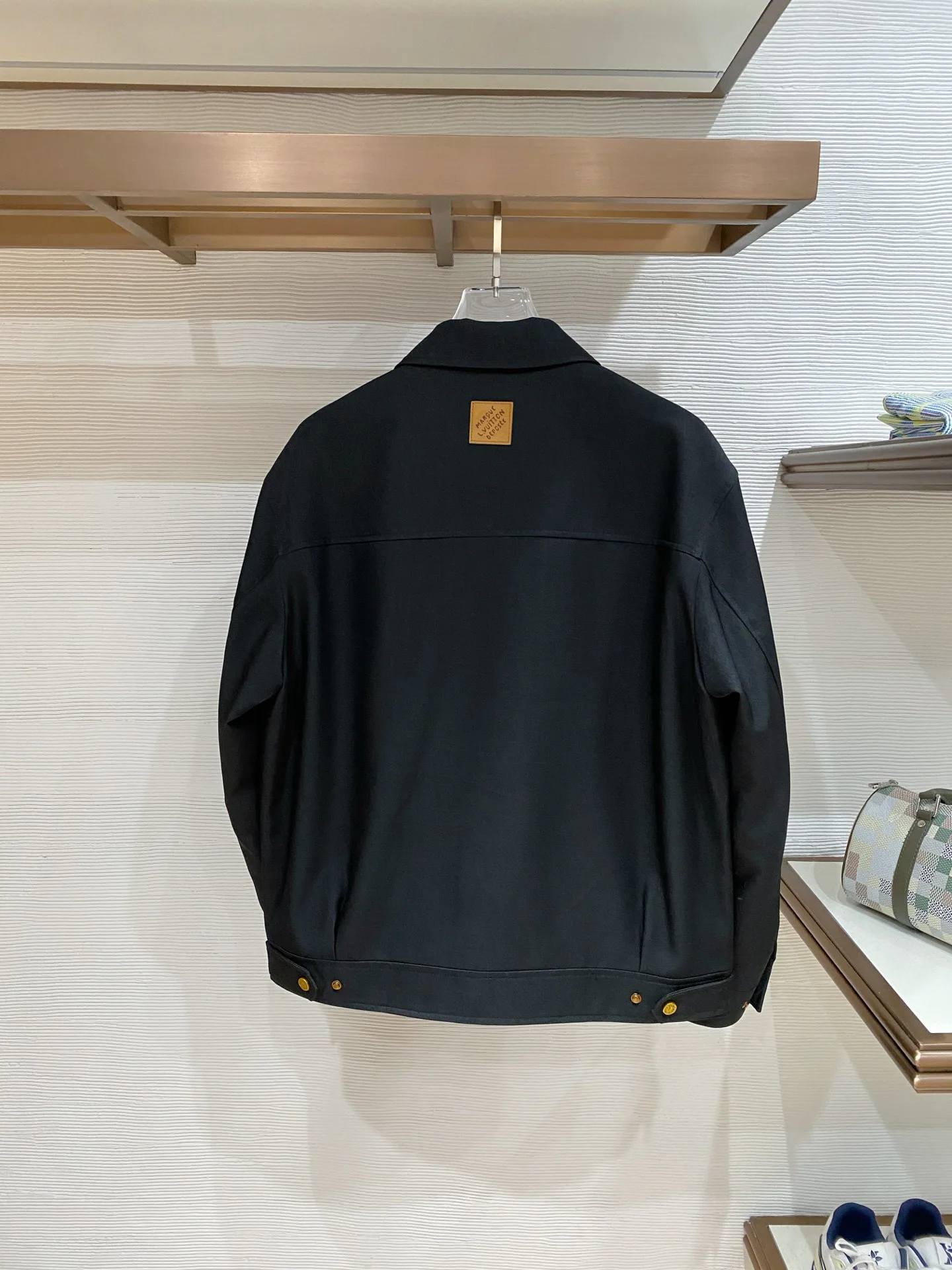 Куртки И Пуховики Мужские Louis Vuitton 5199631