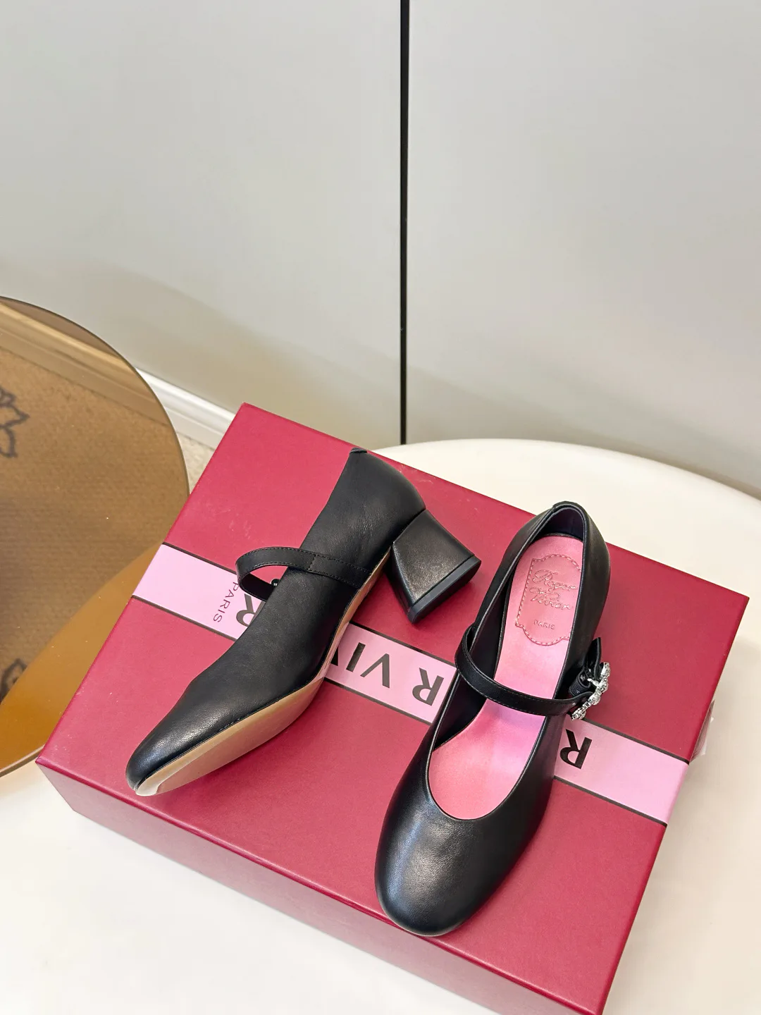 Туфли Женские Roger Vivier 18397610