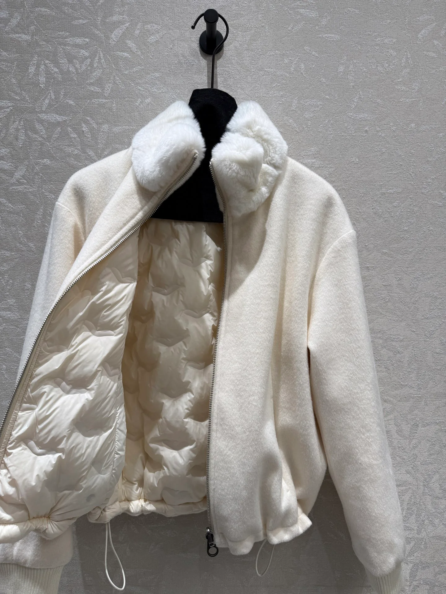 Куртки И Пуховики Женские Loro Piana 19783101