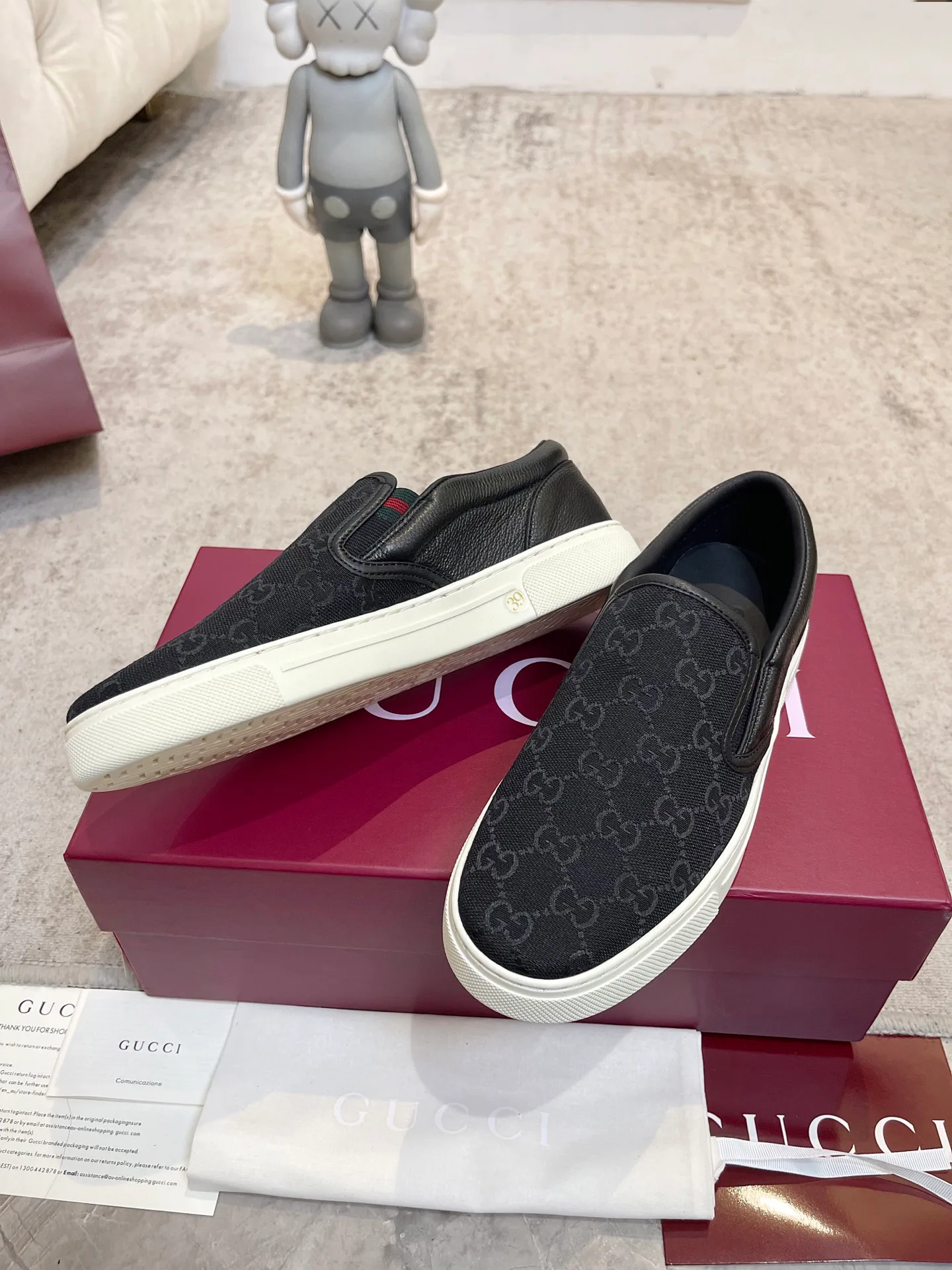 Кроссовки Женские Gucci 18901578