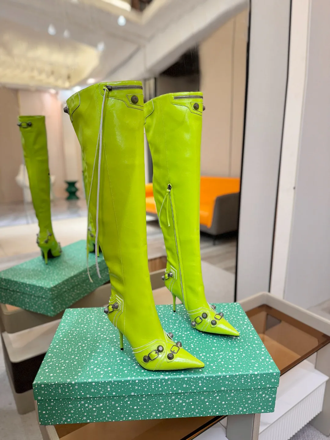 Сапоги Женские Balenciaga 18521353