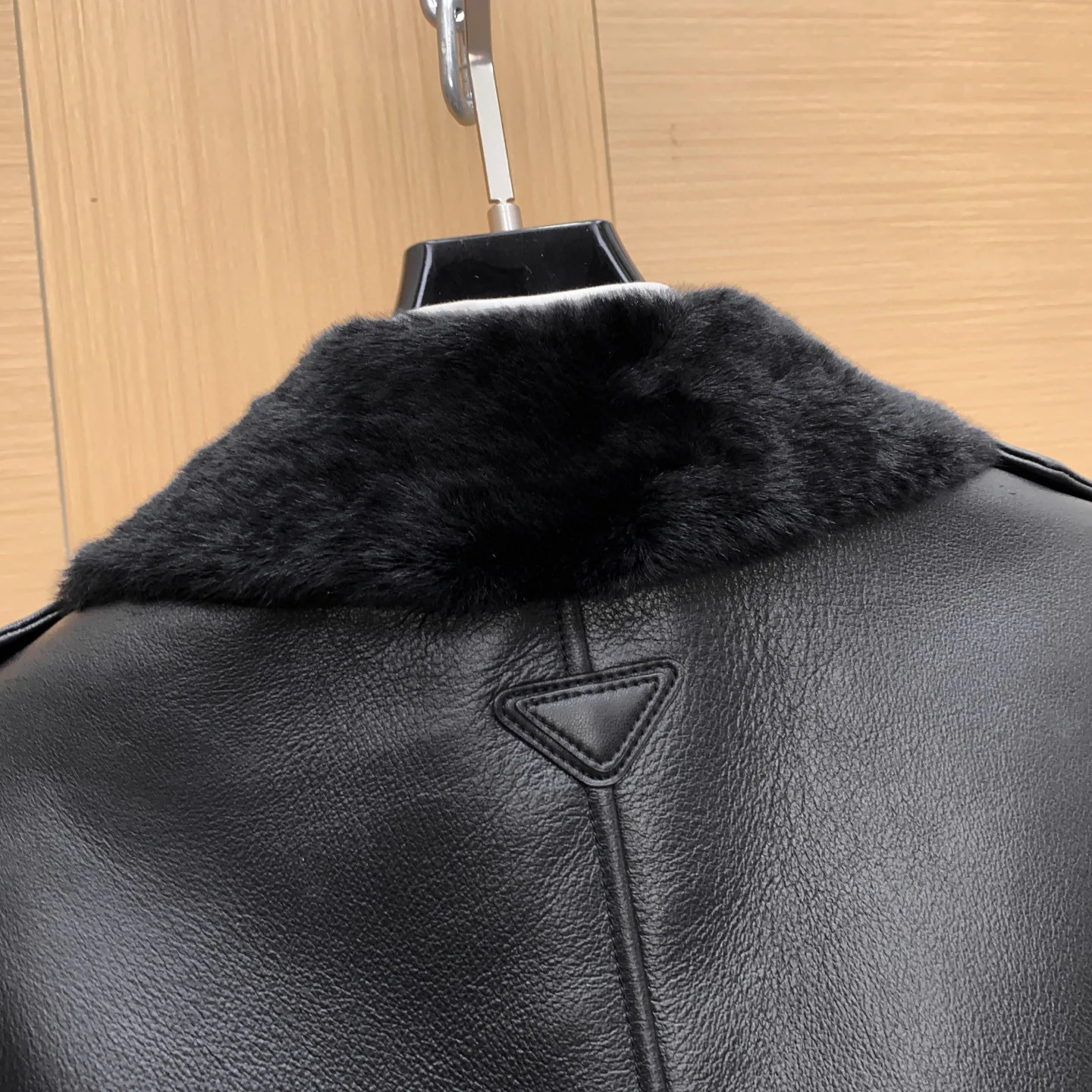 Кожаные Куртки И Дублёнки Мужские Prada 245418