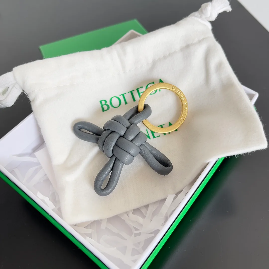 Ключницы Bottega Veneta 595671