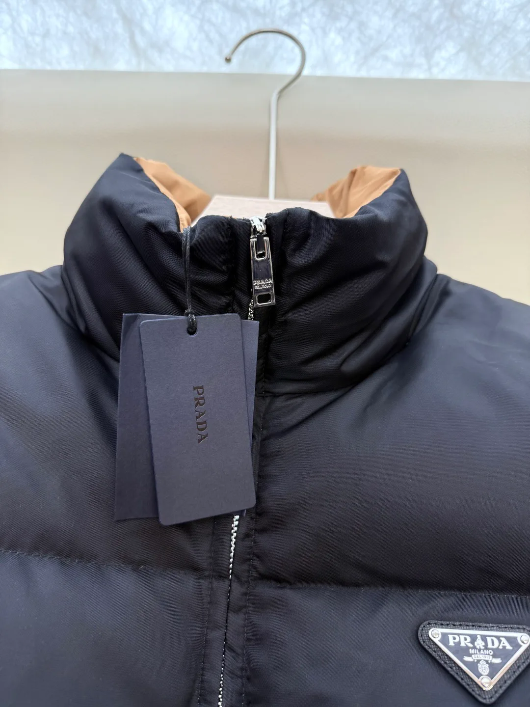 Куртки И Пуховики Женские Prada 19572383