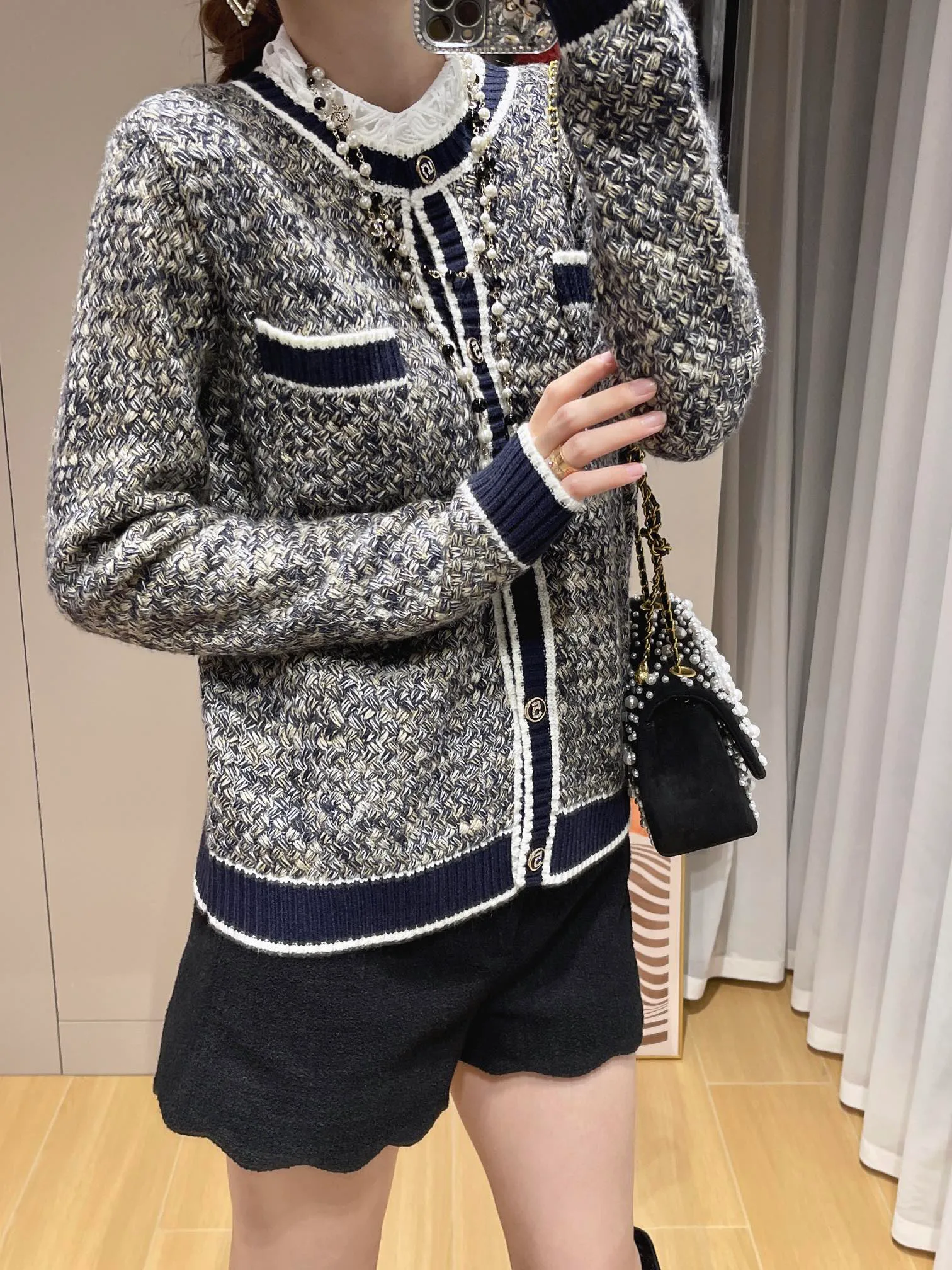 Джемперы И Свитеры Женские Chanel 18992140