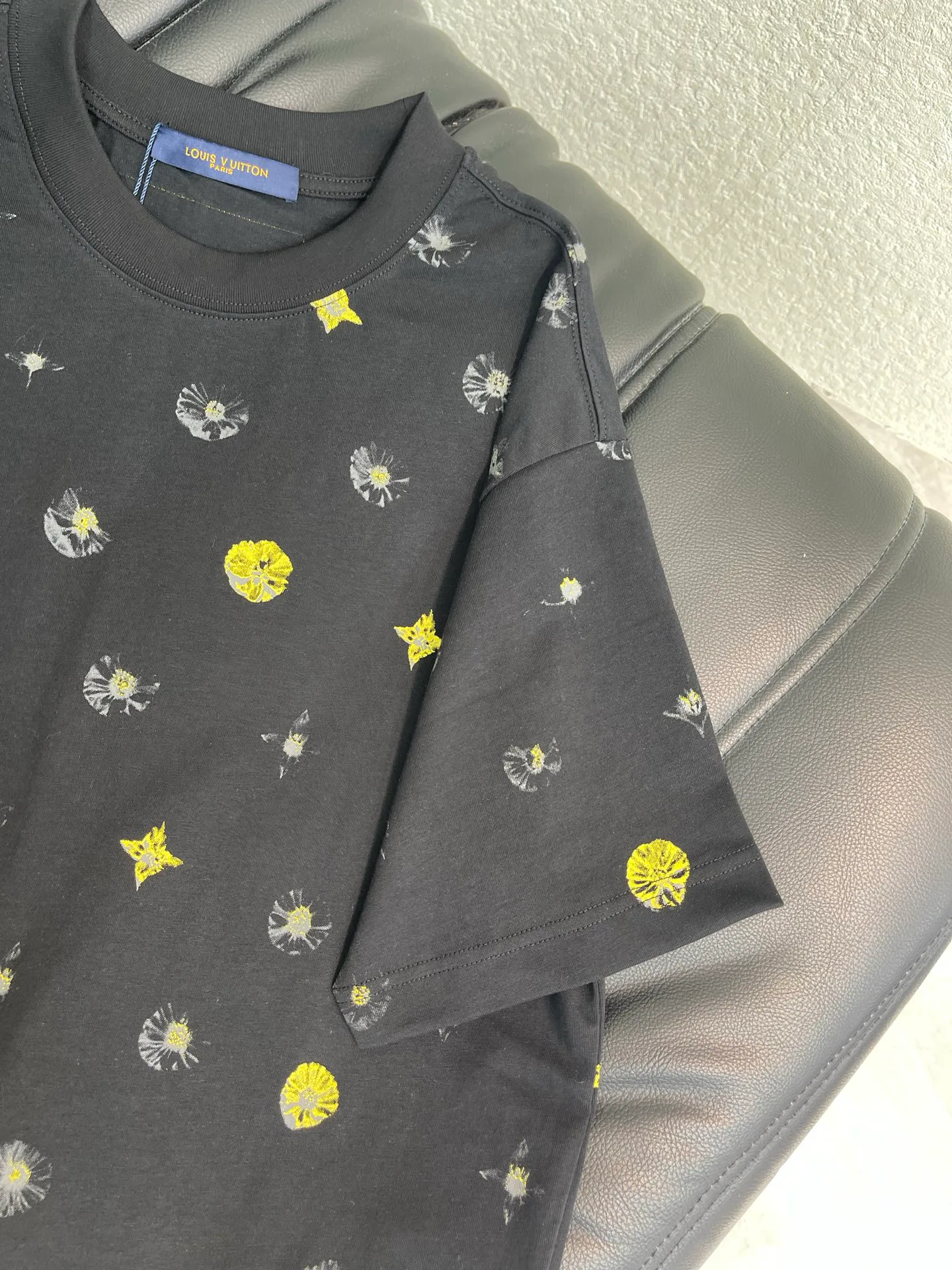 Футболки Женские Louis Vuitton 14351400