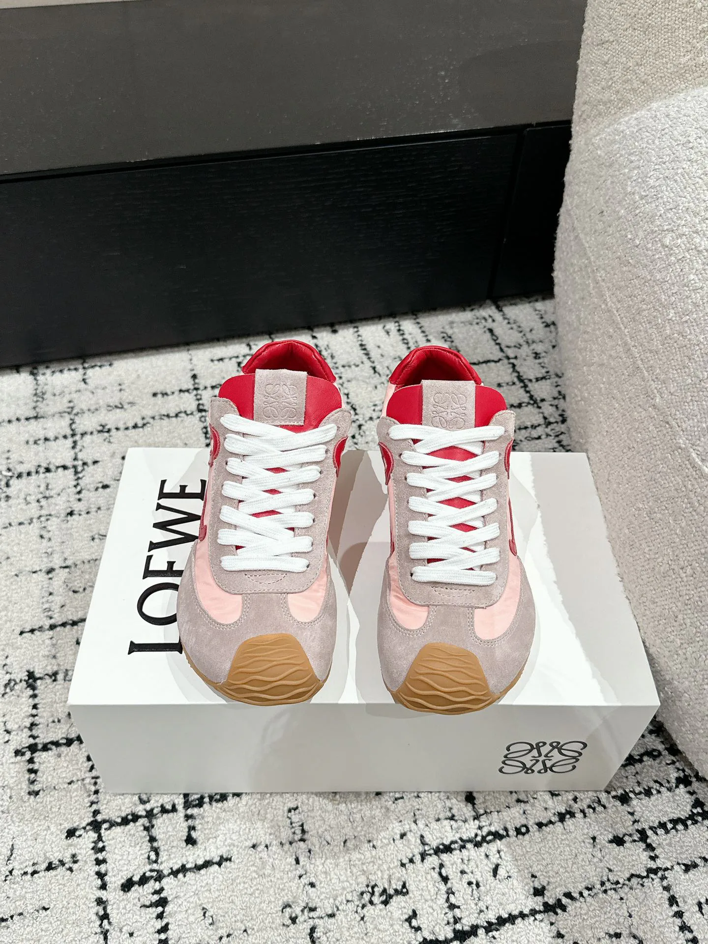 Кроссовки Женские Loewe 11206055