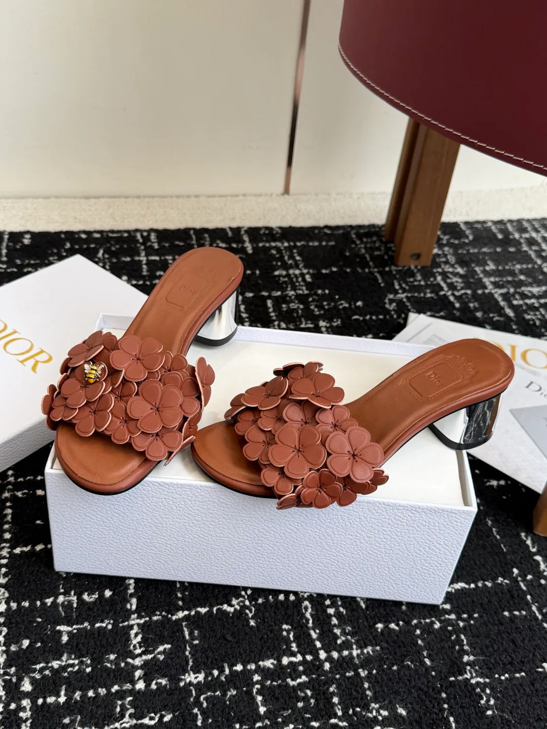 Шлепанцы Женские Christian Dior 13570929