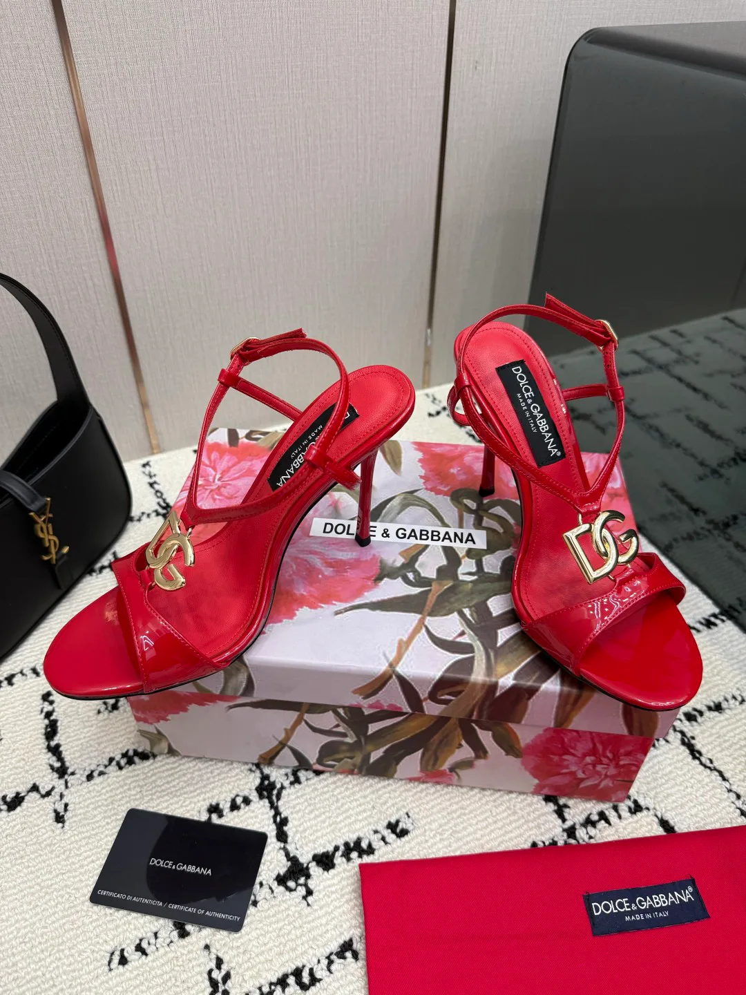 Босоножки Женские Dolce & Gabbana 18335955