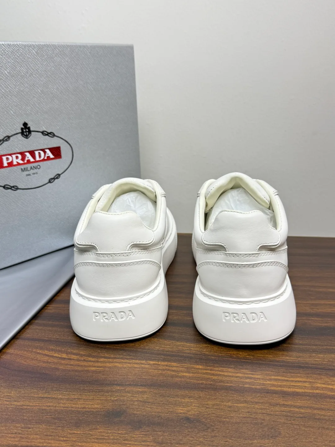 Кроссовки Мужские Prada 19089428