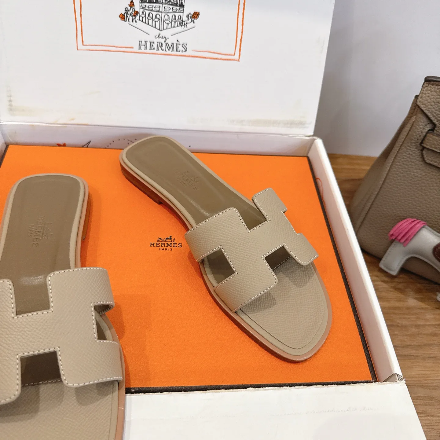 Шлепанцы Женские Hermes 873880