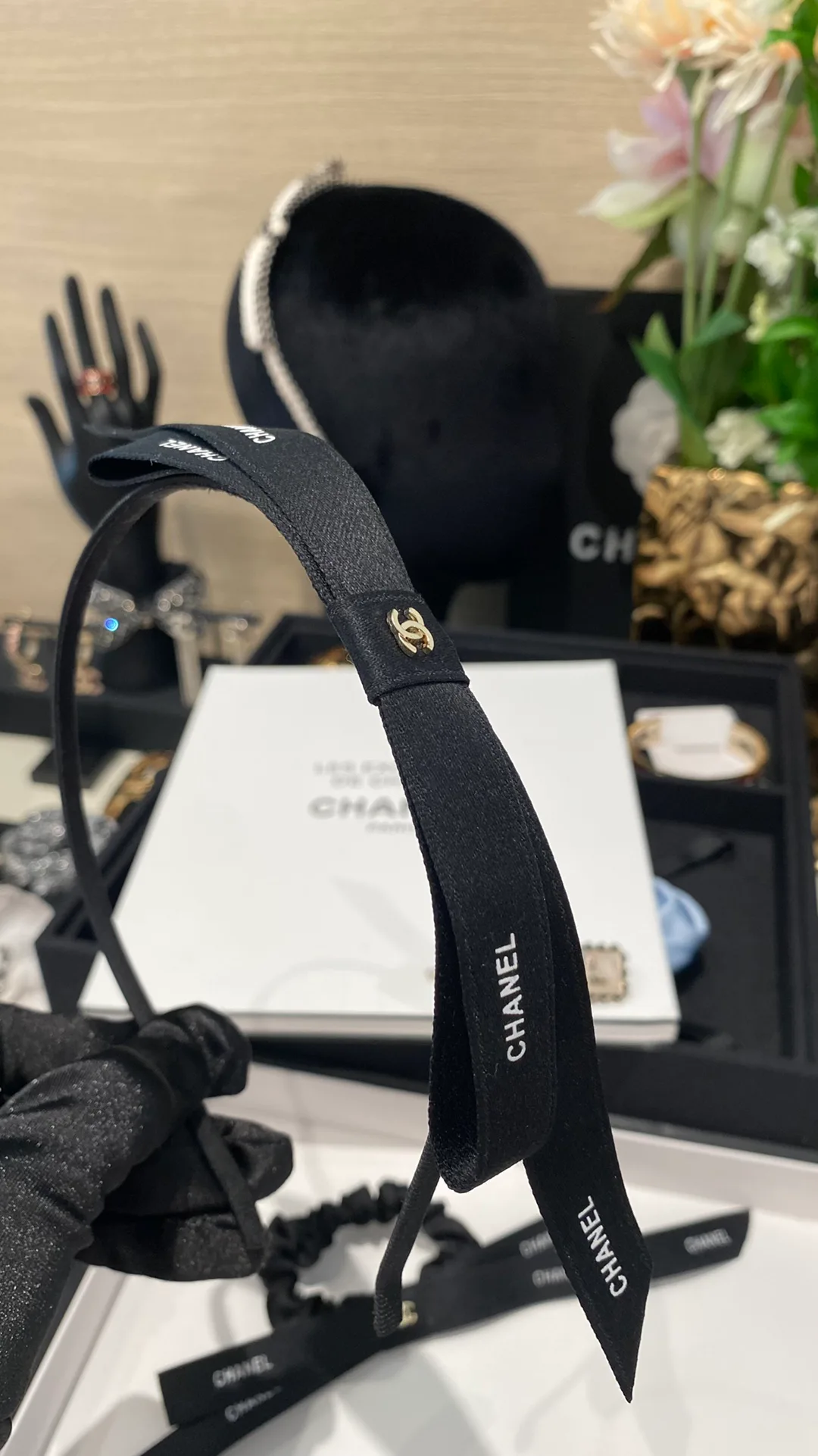 Головные Уборы Chanel 1703388