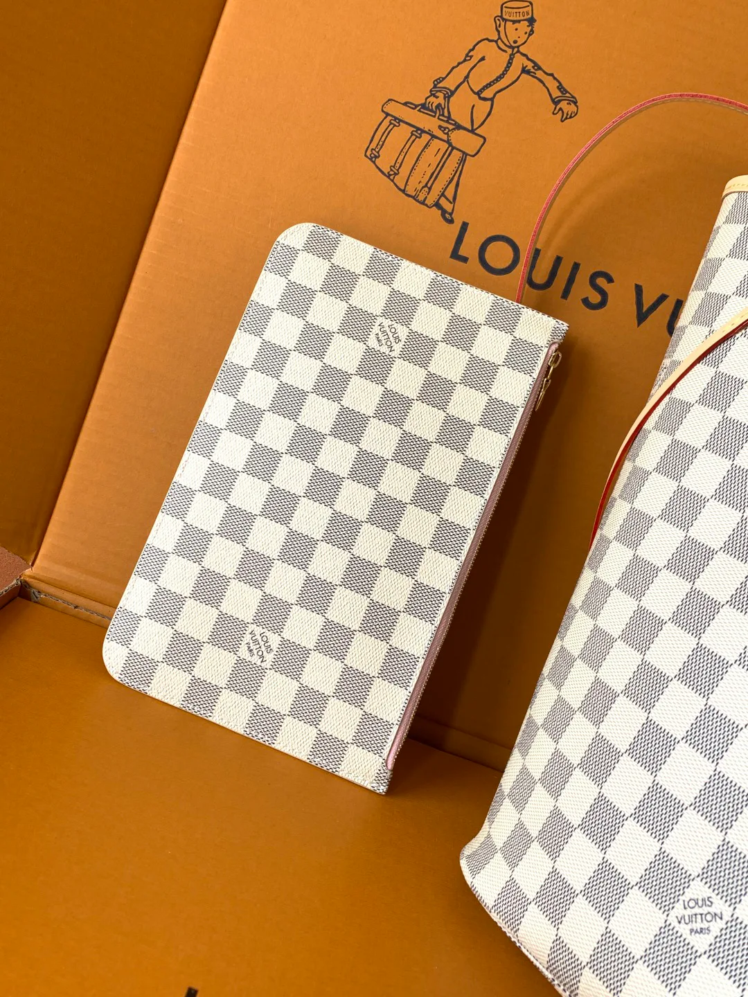 Классические Сумки Женские Louis Vuitton 18156578