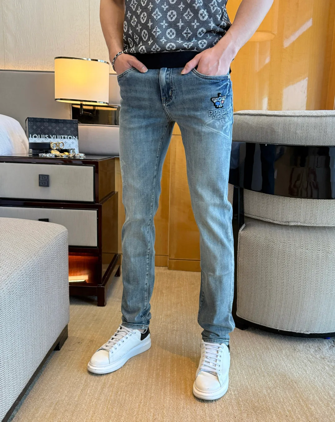 Джинсы Женские Prada 11222621