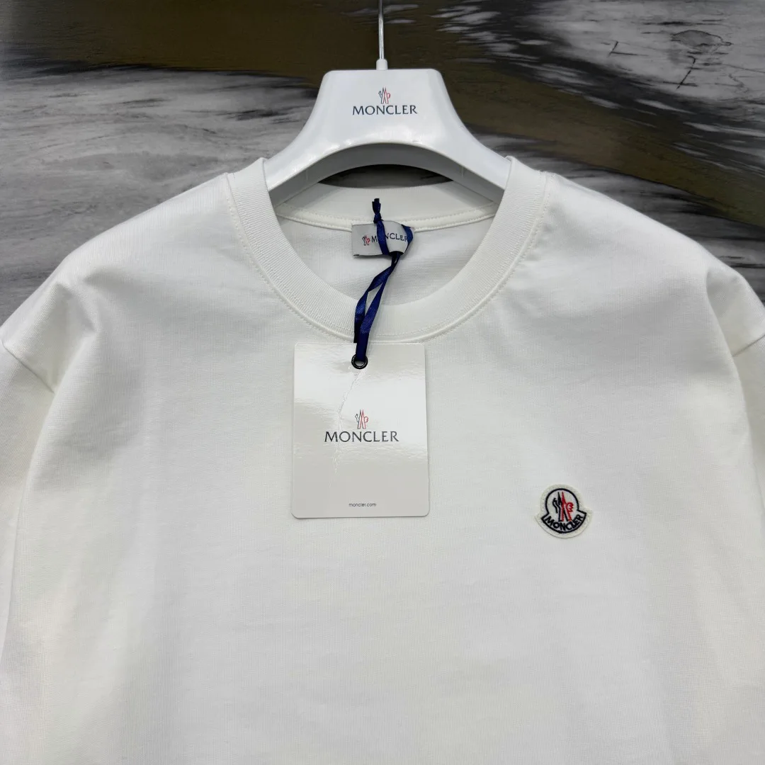 Футболки Мужские Moncler 3047337