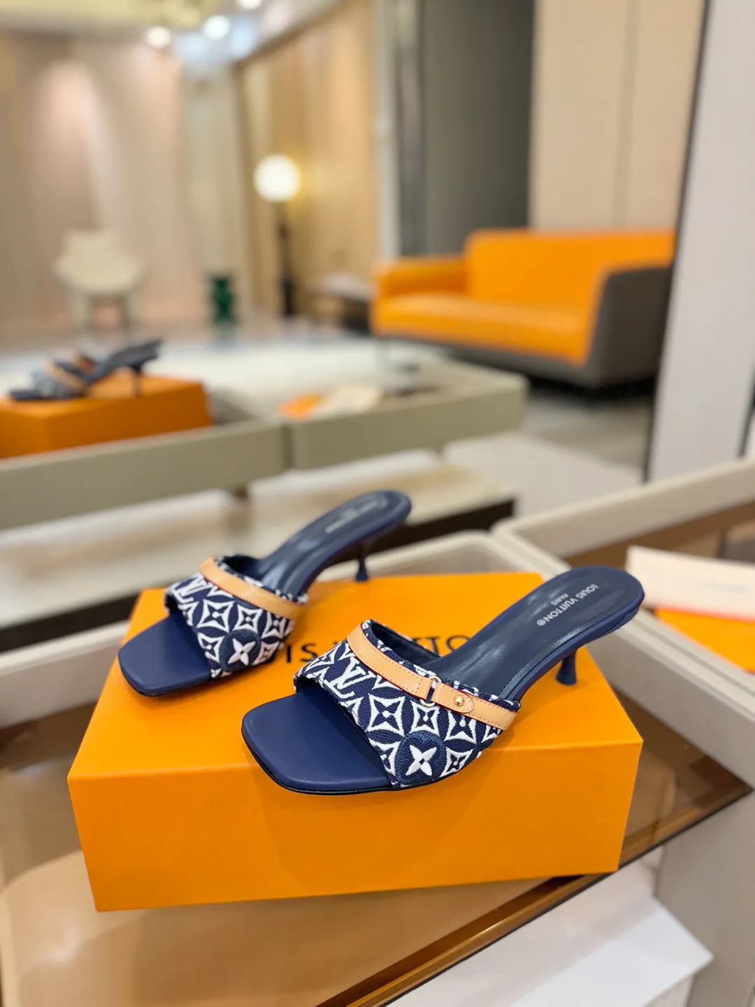 Босоножки Женские Louis Vuitton 9865323