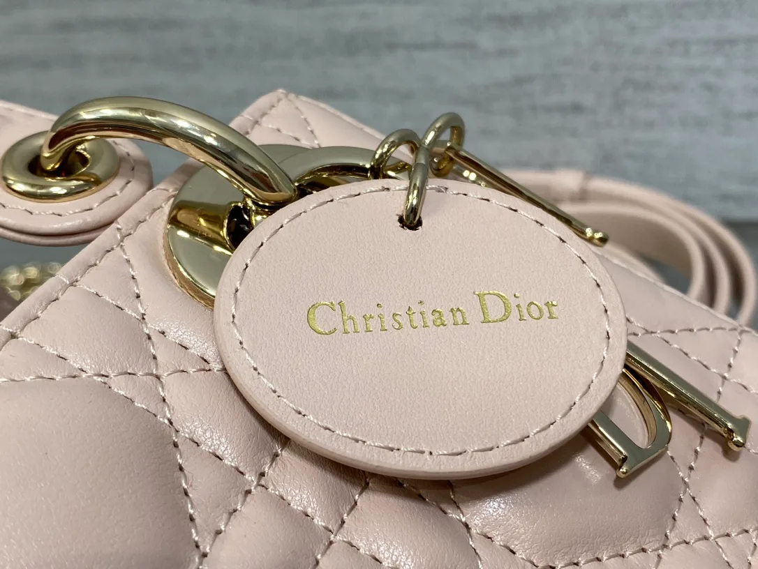 Классические Сумки Женские Christian Dior 11685154