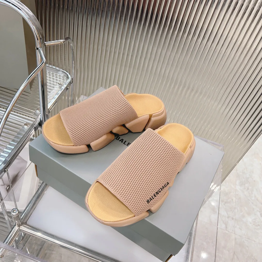 Шлепанцы Женские Balenciaga 17182658