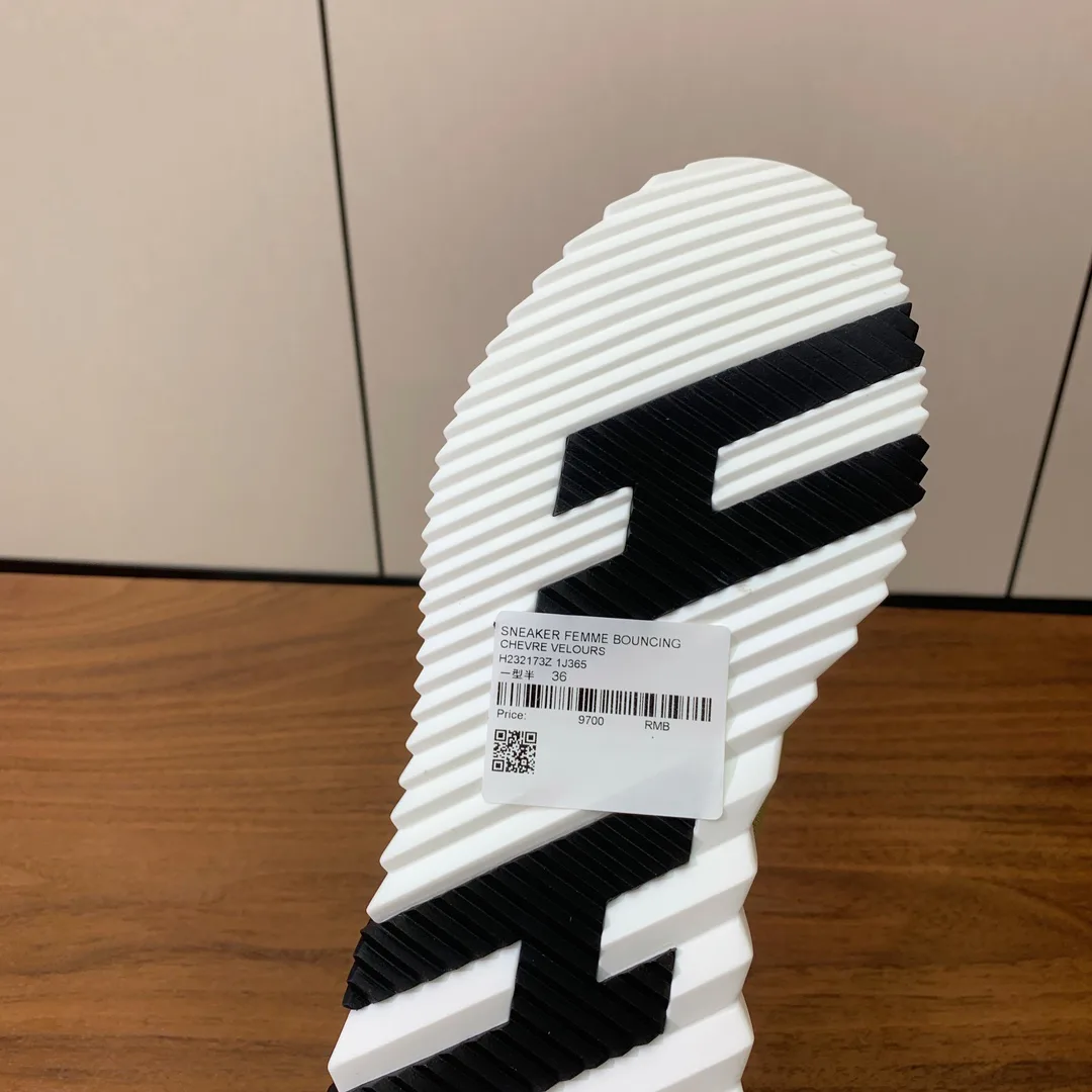 Кроссовки Женские Hermes 11567584