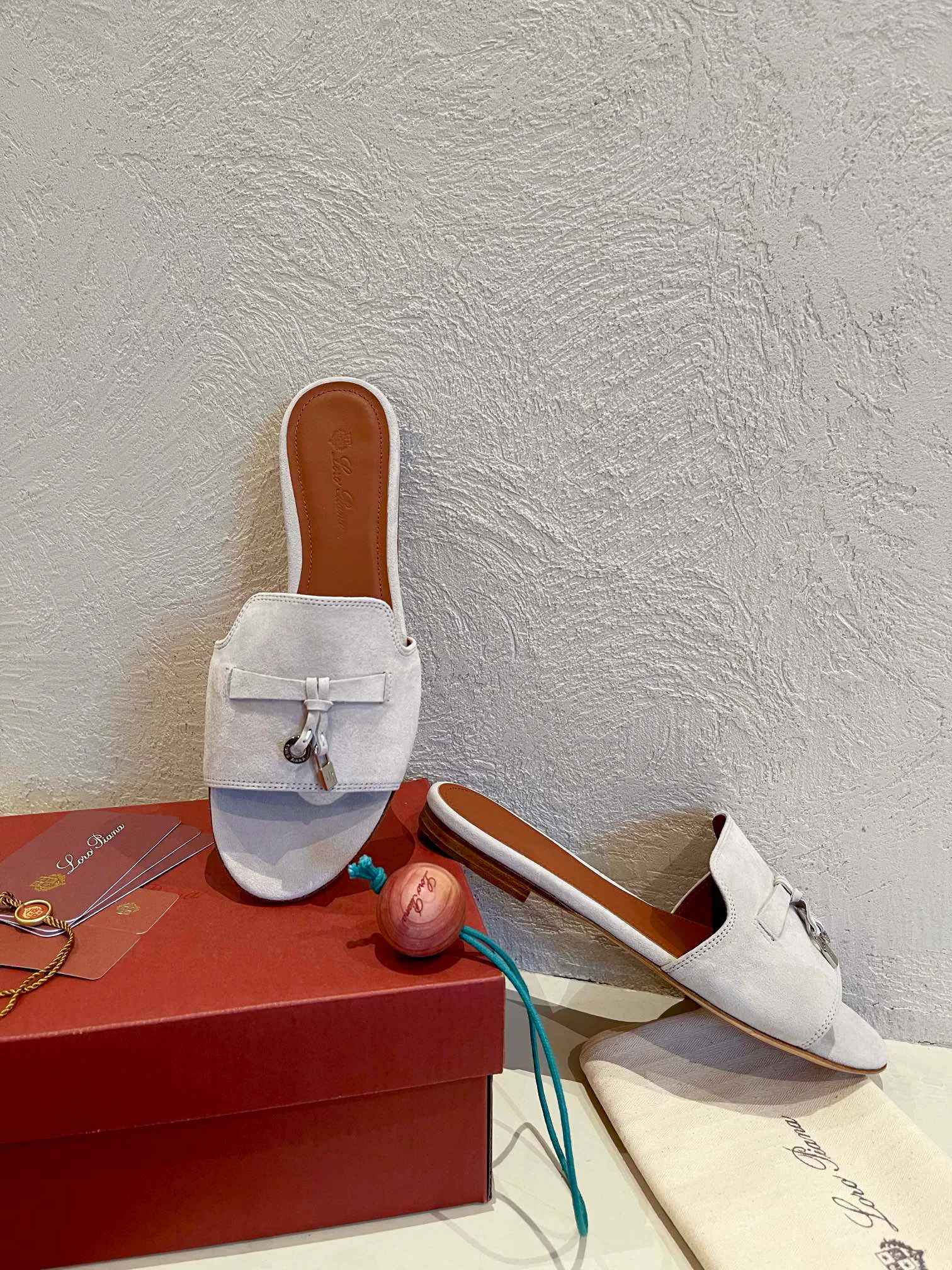 Шлепанцы Женские Loro Piana 1022021