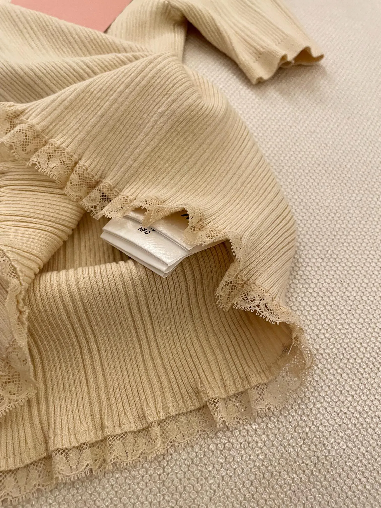 Джемперы Женские Miu Miu 20135