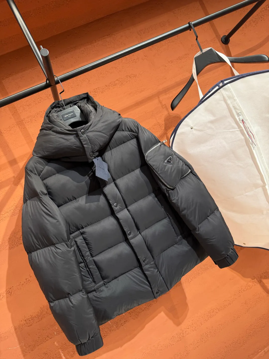 Куртки И Пуховики Женские Prada 18335685