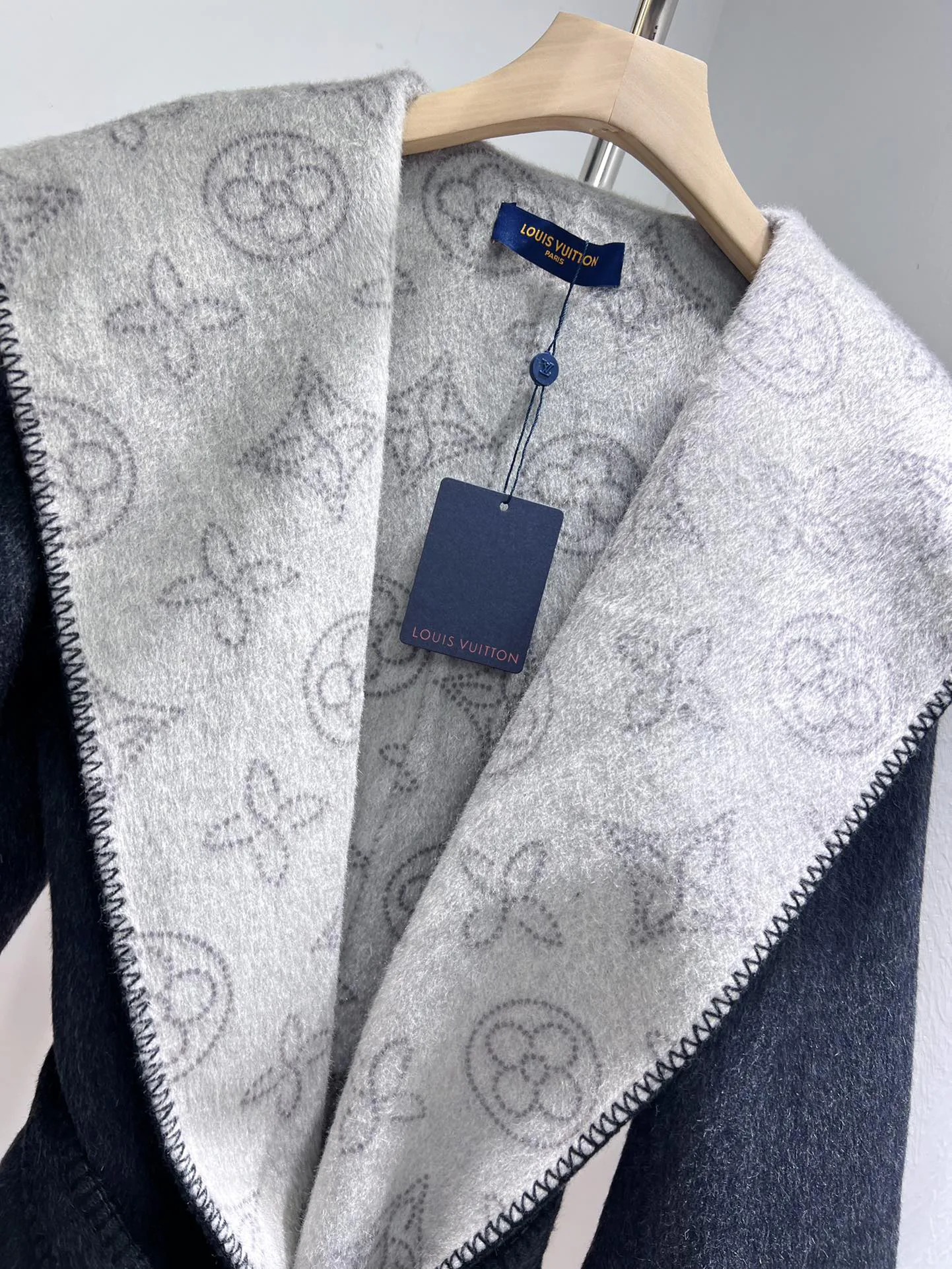 Пальто Женские Louis Vuitton 855985