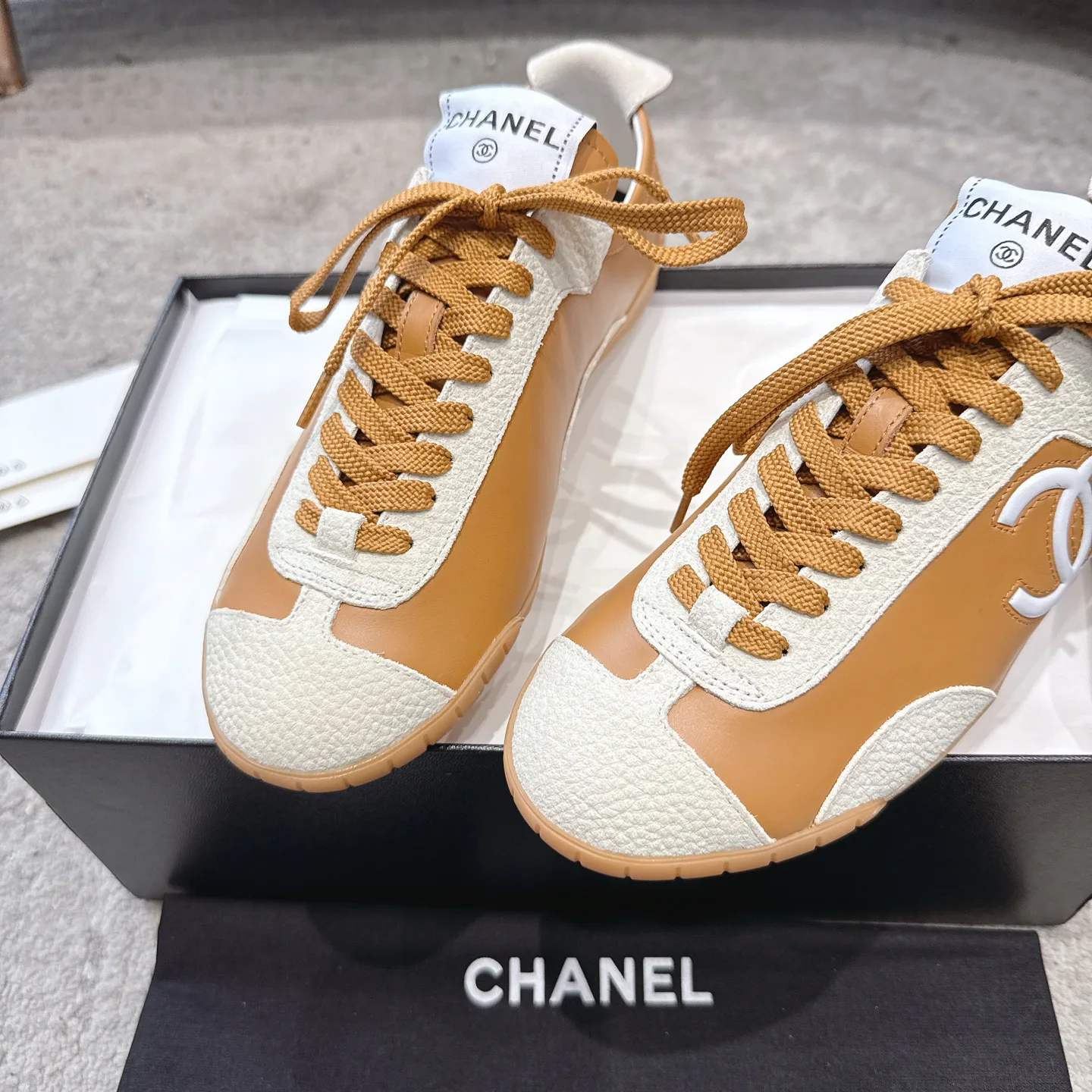 Кроссовки Женские Chanel 11407458