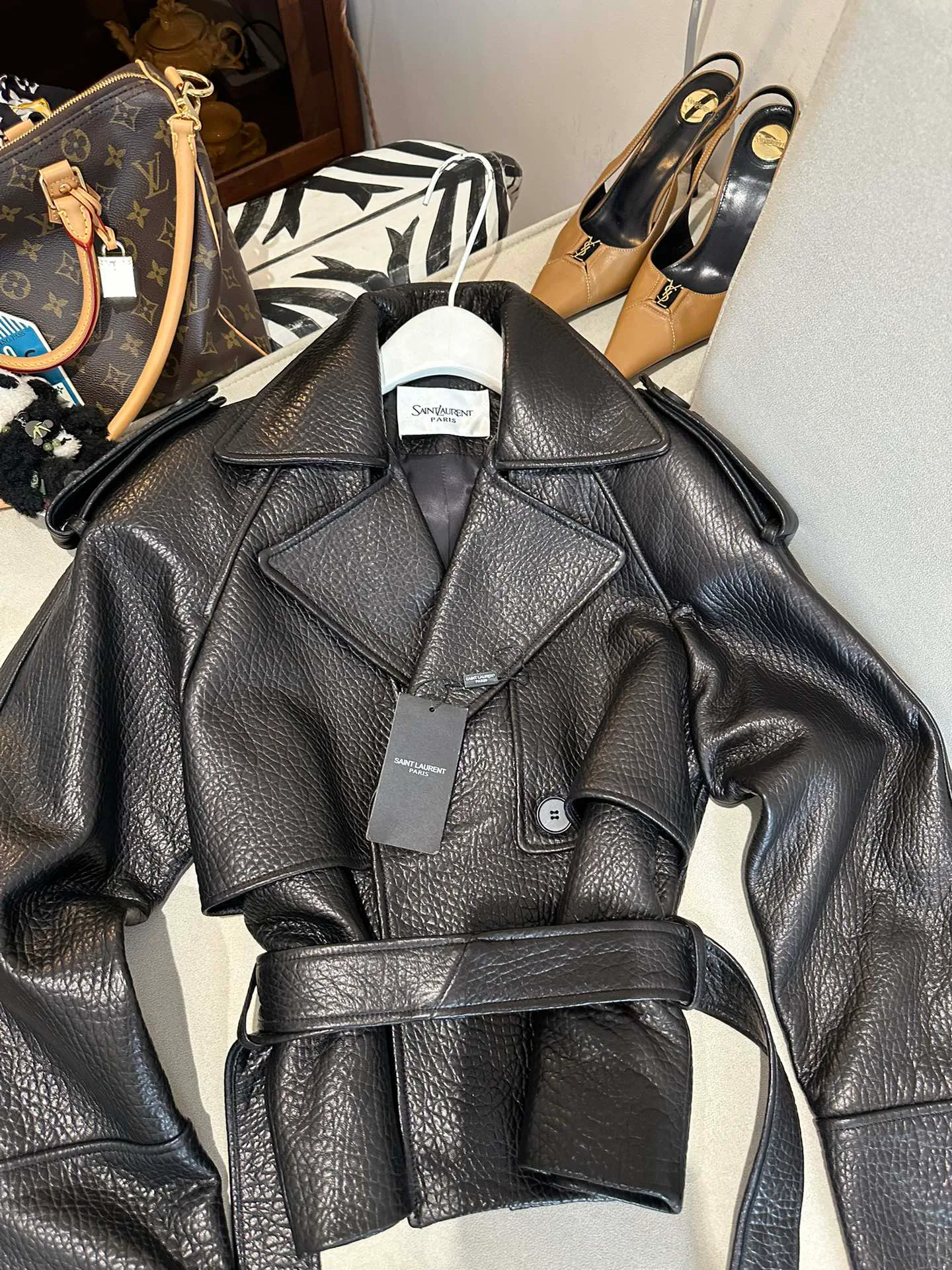 Кожаные Куртки И Дублёнки Женские Saint Laurent 11625018