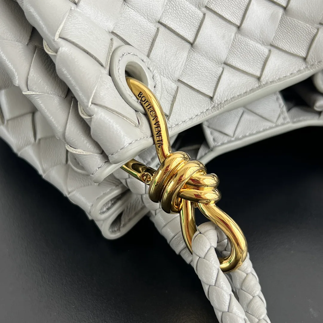 Классические Сумки Женские Bottega Veneta 11425393