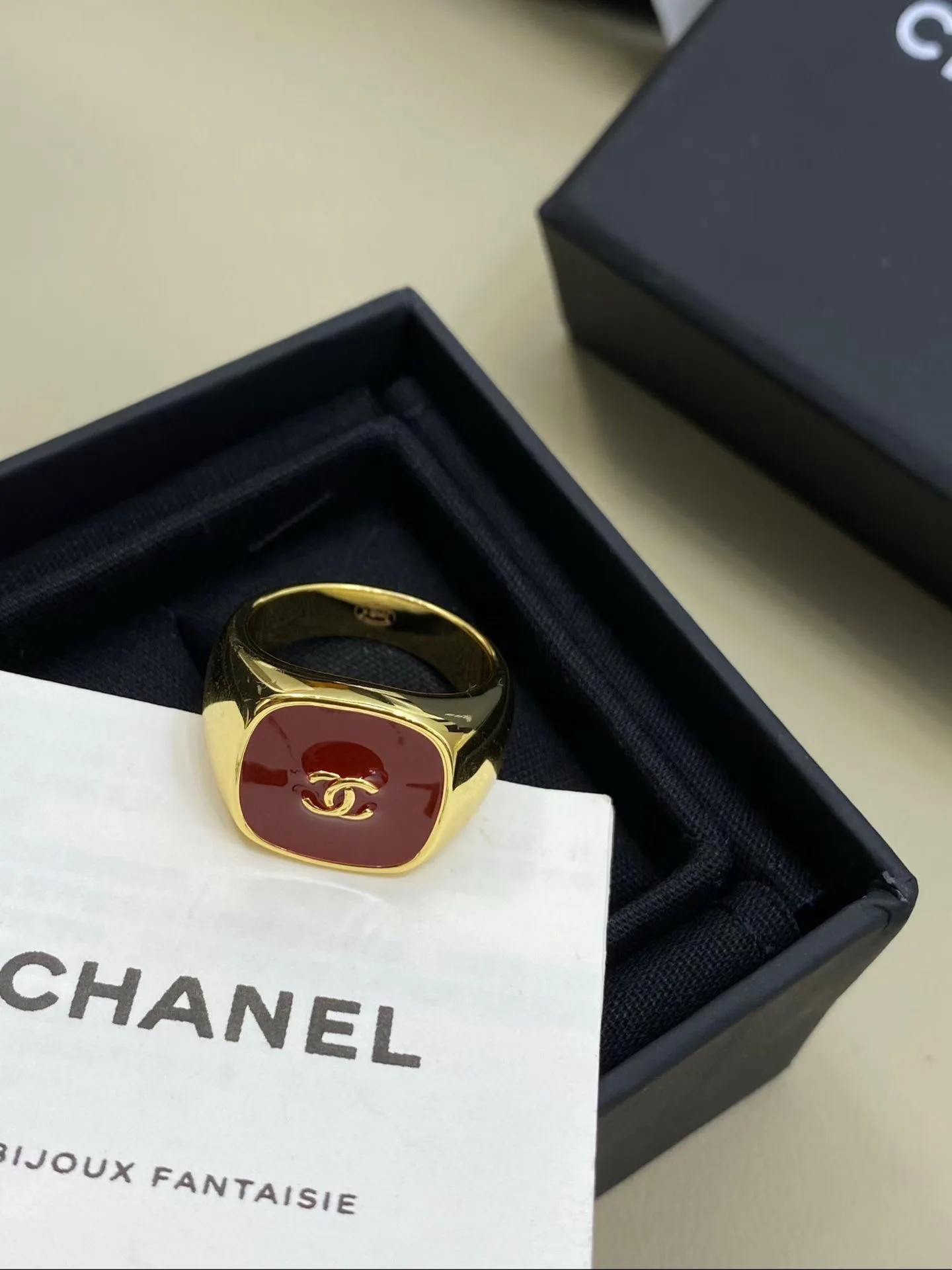 Бижутерия Chanel 18123089