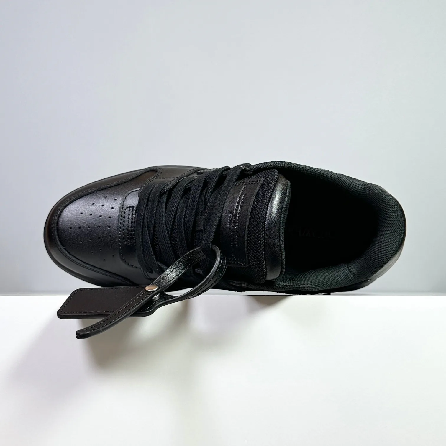 Кроссовки Женские Off-White 1851260