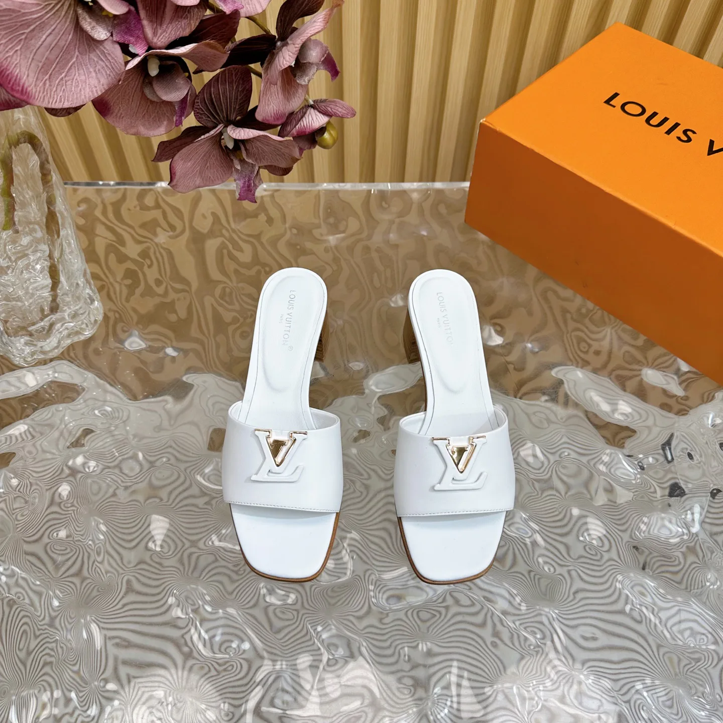 Босоножки Женские Louis Vuitton 629251