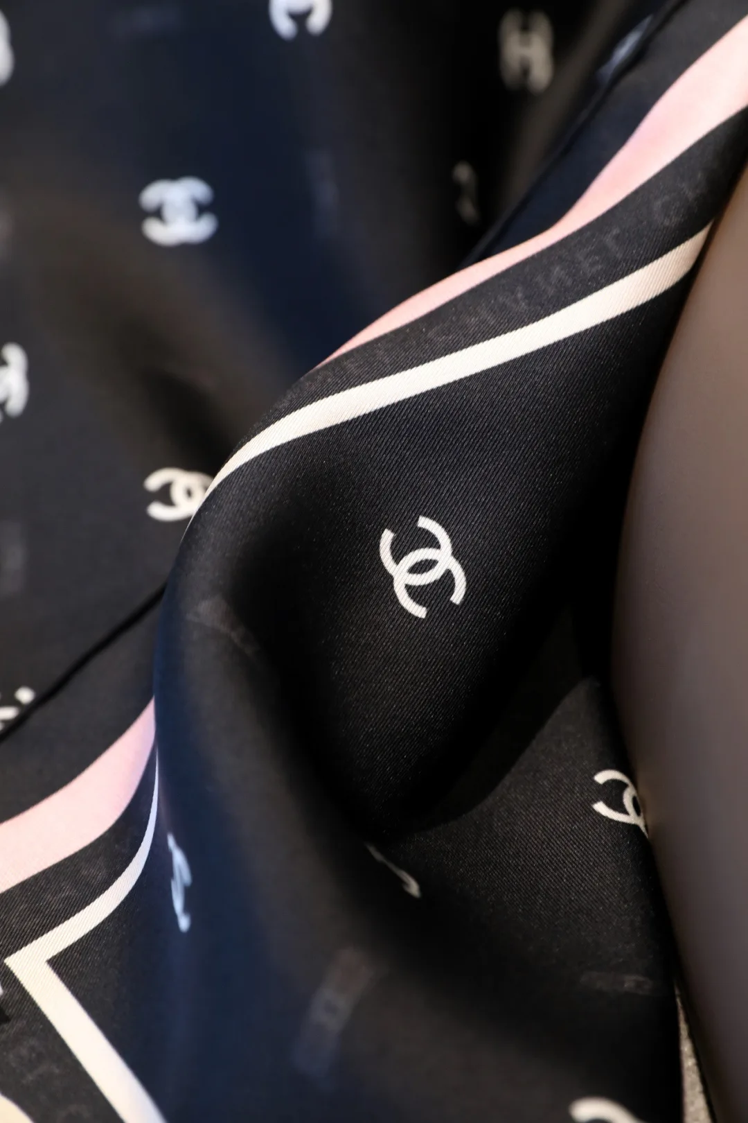 Платки Chanel 12794590
