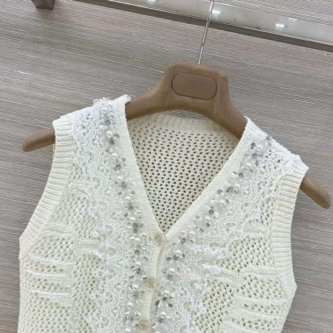Жилеты Женские Chanel 11697199