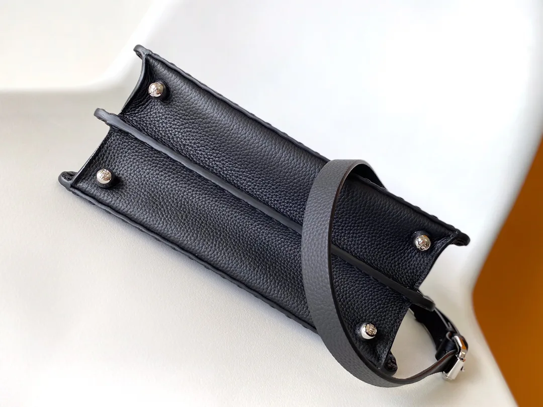 Классические Сумки Женские Fendi 11671438