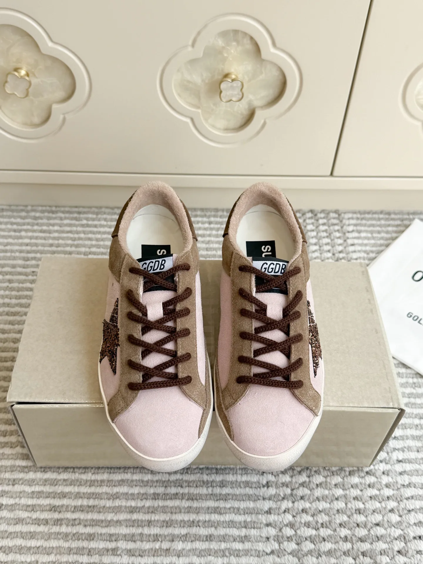 Кроссовки Женские Golden Goose 18360503