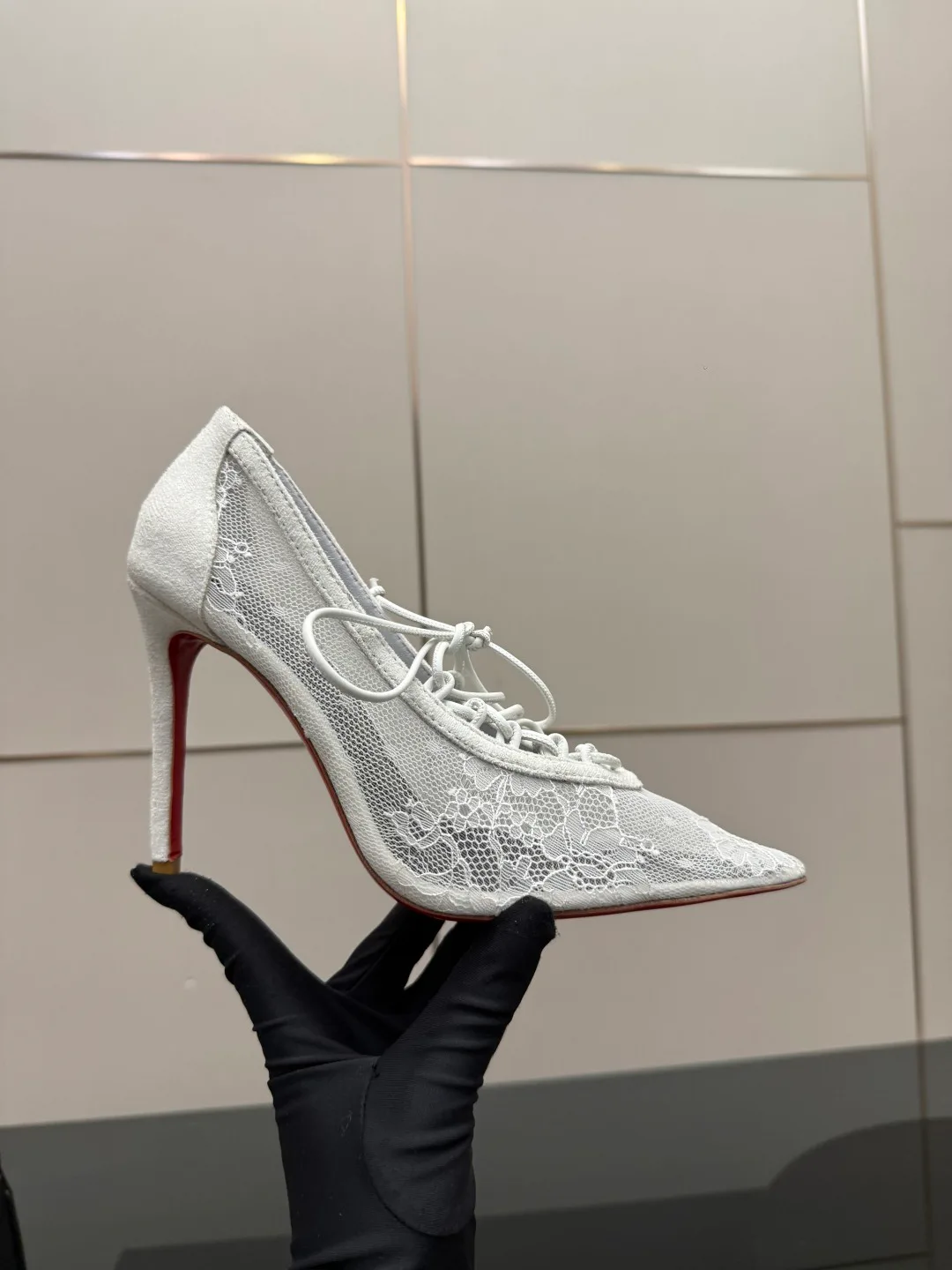 Туфли Женские Christian Louboutin 374990