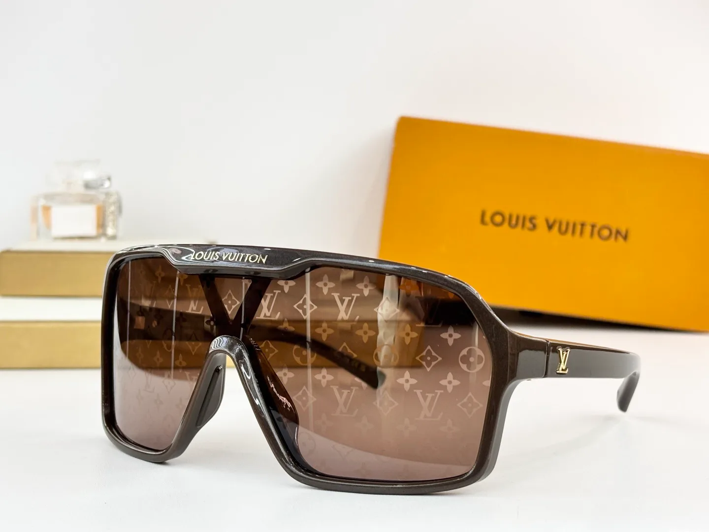 Очки Louis Vuitton 3030872